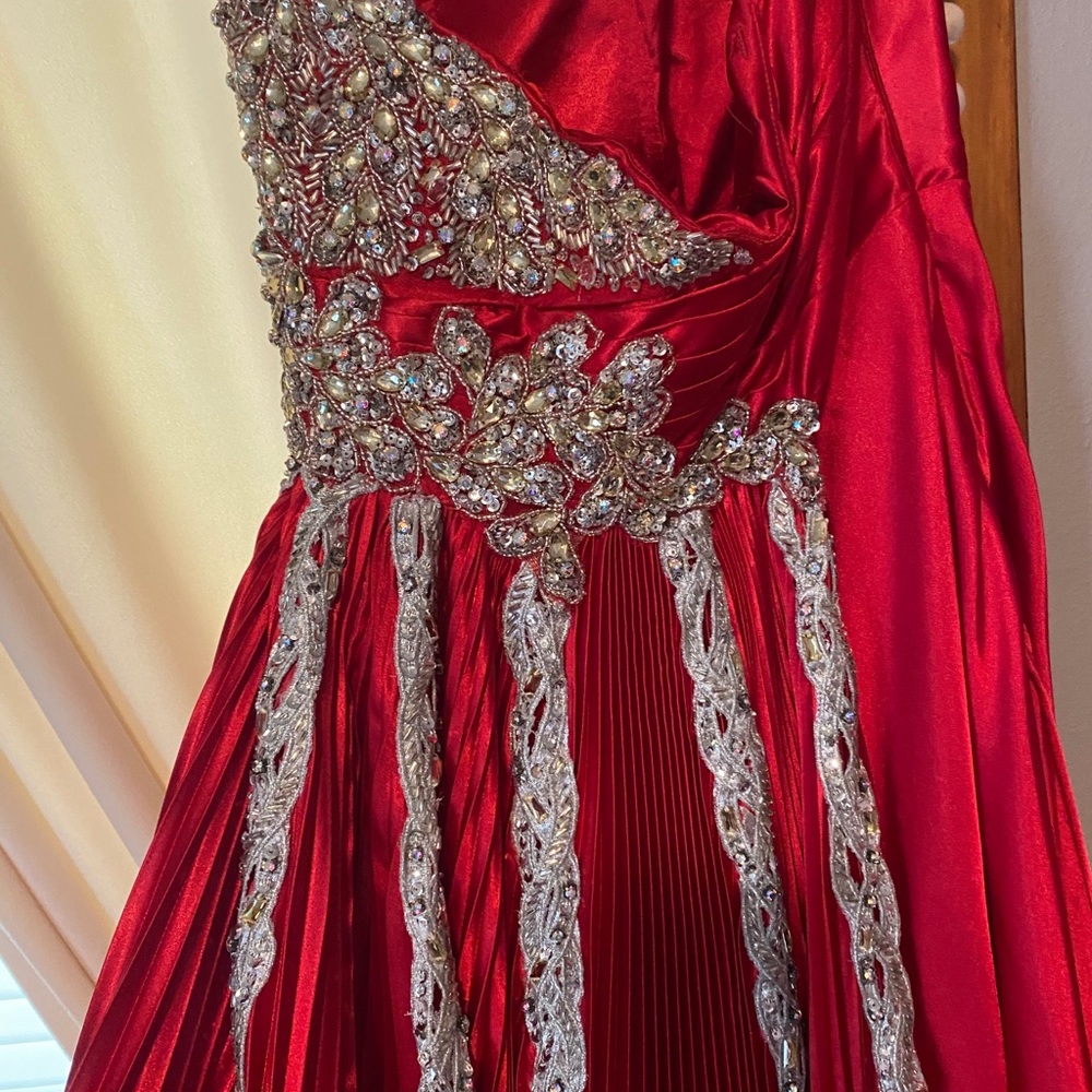 Red Mac Duggal strapless dress